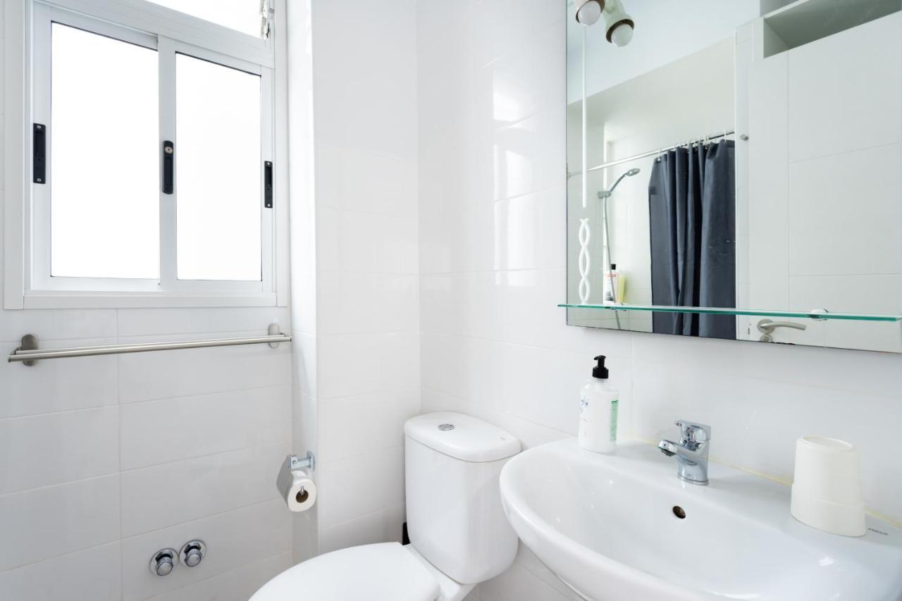 Home2Book Cozy Apartment Santa Cruz Urban Center Esterno foto